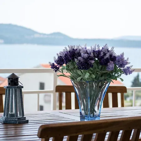In Seget Donji With Terrace Trogir