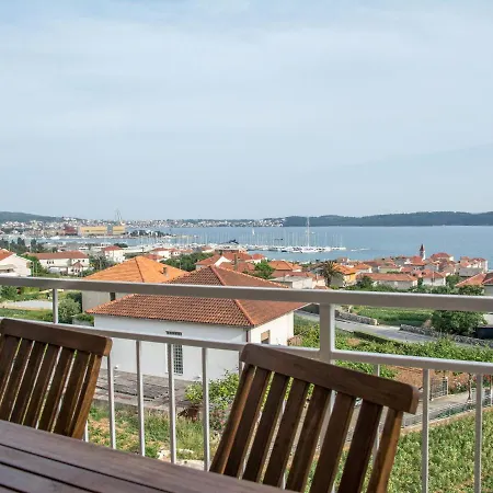 In Seget Donji With Terrace * Trogir